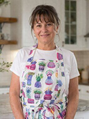 Bib Apron with Ruffled Skirt and Pockets